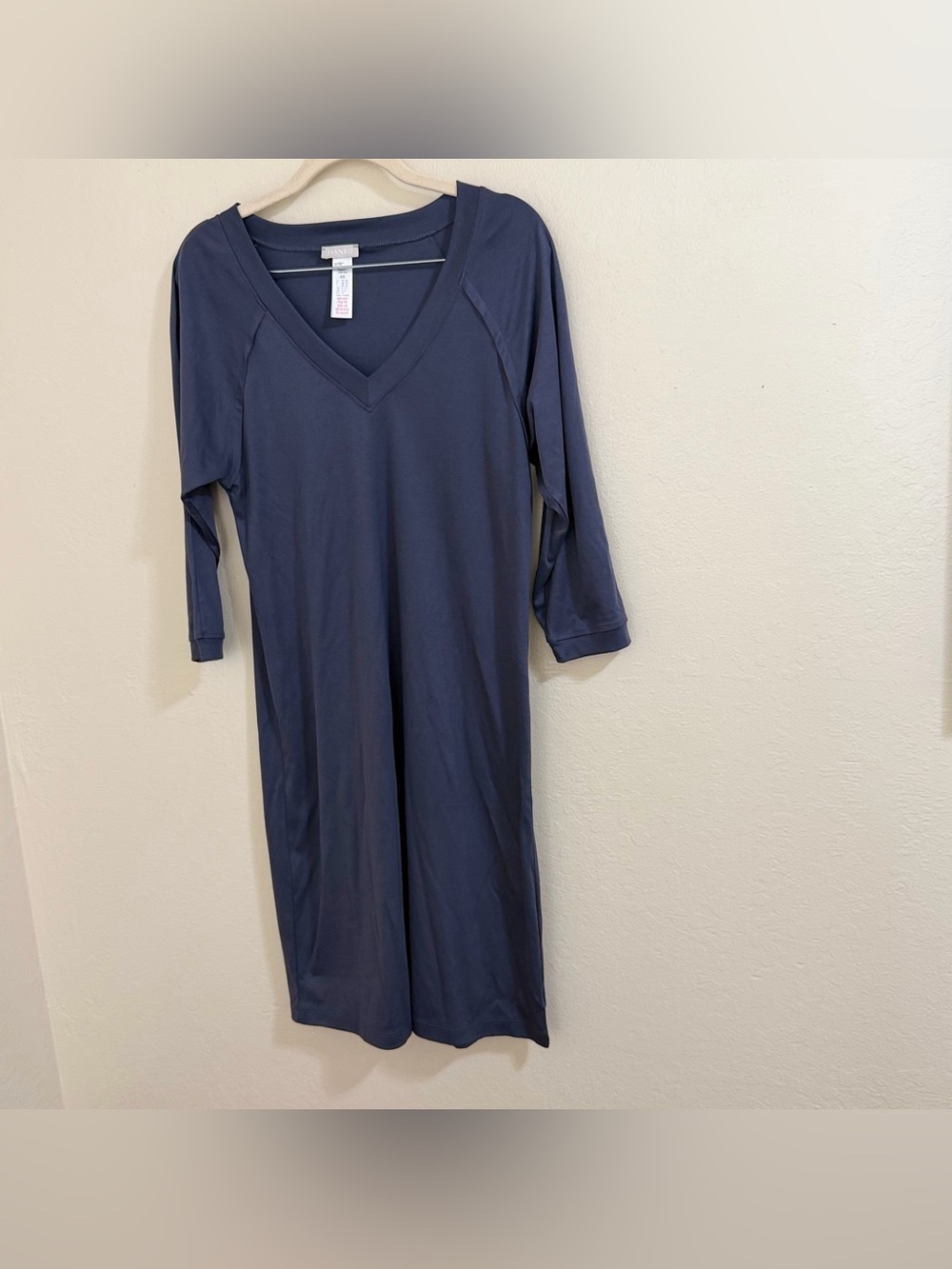 Hanro Pure Essence V-Neck Midi Nightgown‎ Dress Navy Blue XS  Loungewear - Picture 2 of 11
